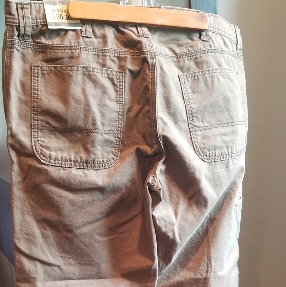 Mens Old Navy loose fitted pants 38x30 - Picture 2 of 4